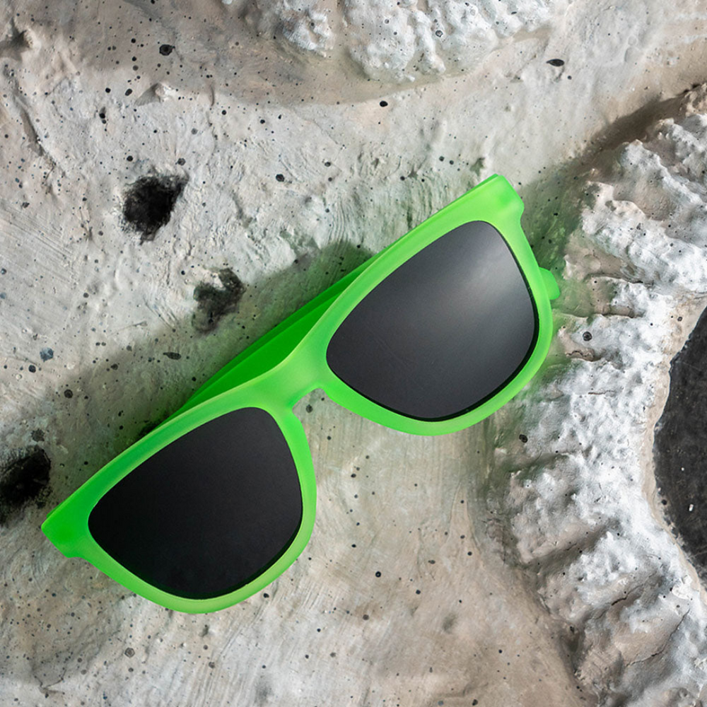 Hot Alien Summer