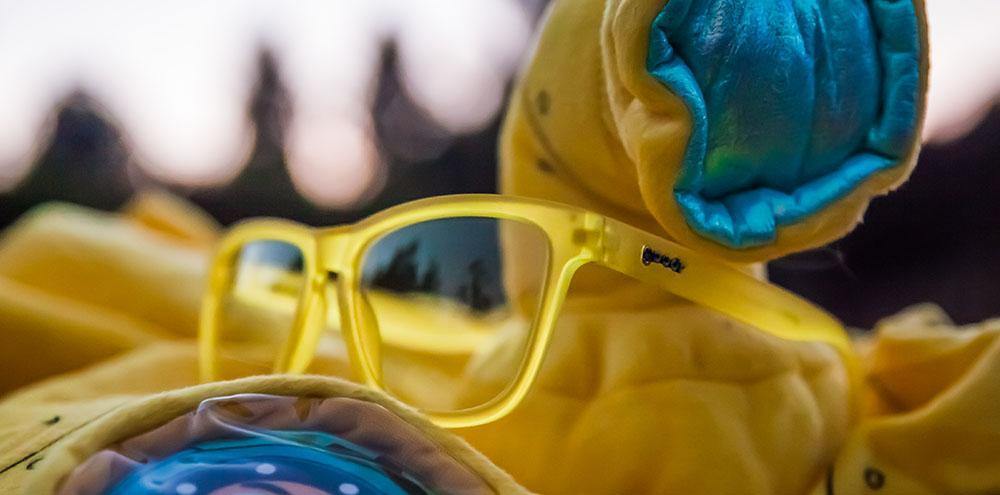 Nocturnal Voyage of the Yellow Submarine - Goodr Asia